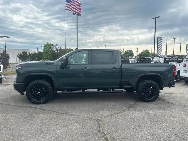 2026 Chevrolet Silverado 2500HD Crew Cab, Standard Bed, LT, 4WD