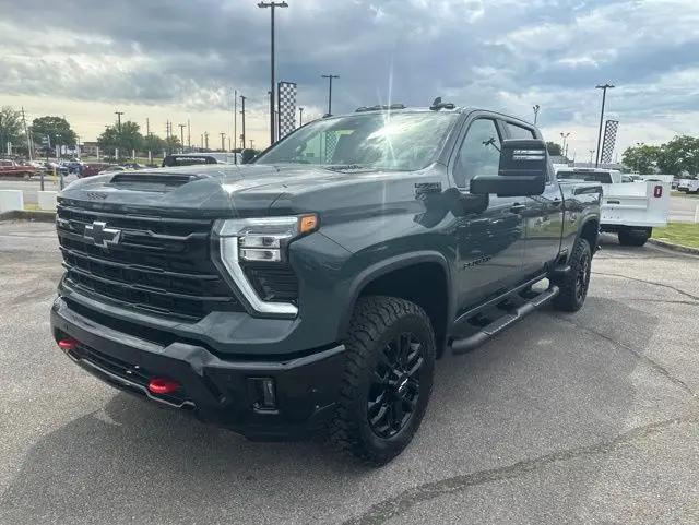 2026 Chevrolet Silverado 2500HD Crew Cab, Standard Bed, LT, 4WD
