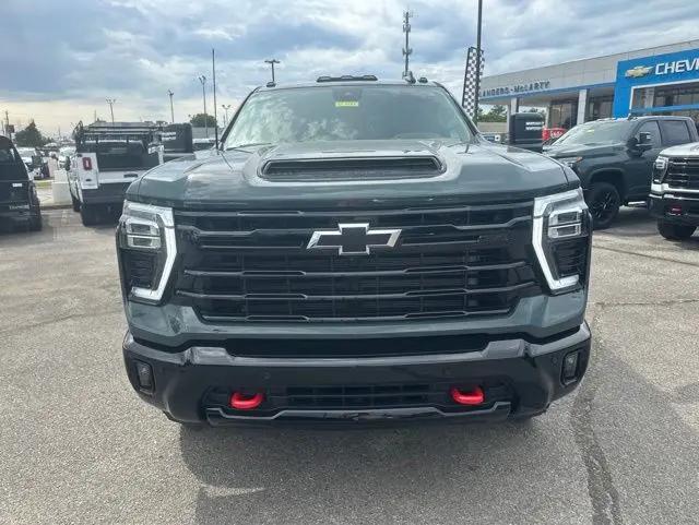 2026 Chevrolet Silverado 2500HD Crew Cab, Standard Bed, LT, 4WD