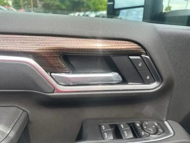 2026 Chevrolet Silverado 2500HD Crew Cab, Standard Bed, LT, 4WD