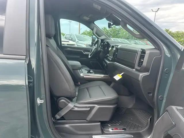 2026 Chevrolet Silverado 2500HD Crew Cab, Standard Bed, LT, 4WD