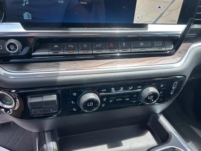 2026 Chevrolet Silverado 1500 4WD Crew Cab Short Bed LTZ