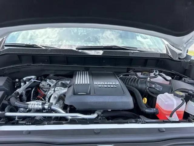 2026 Chevrolet Silverado 1500 4WD Crew Cab Short Bed LTZ
