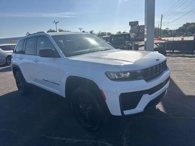 2026 Jeep Grand Cherokee Altitude 4x2 for sale in Marianna, FL