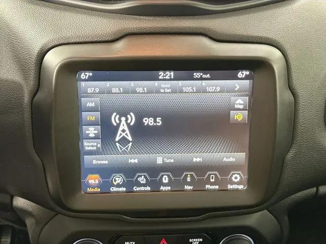 2022 Jeep Renegade Altitude 4x4