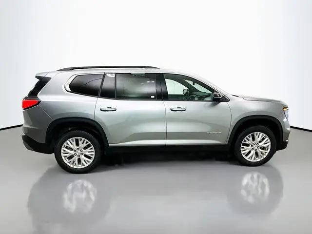 2026 GMC Acadia Elevation AWD