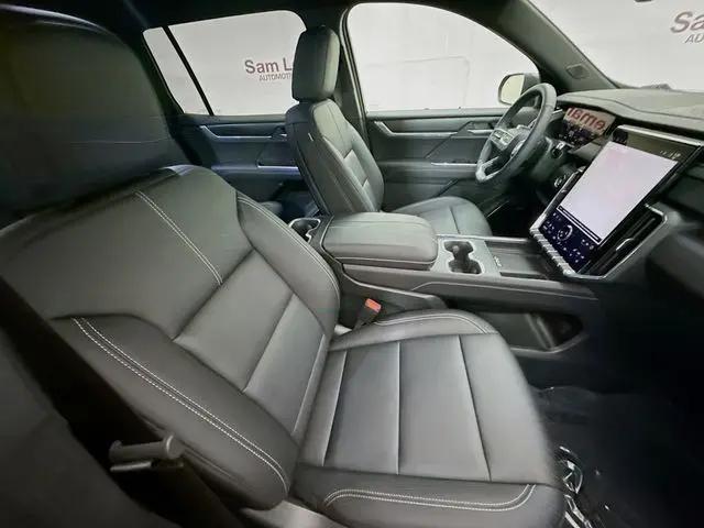 2026 GMC Acadia Elevation AWD