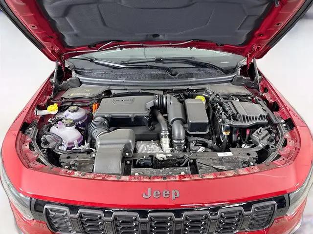 2026 Jeep Cherokee Laredo 4x4