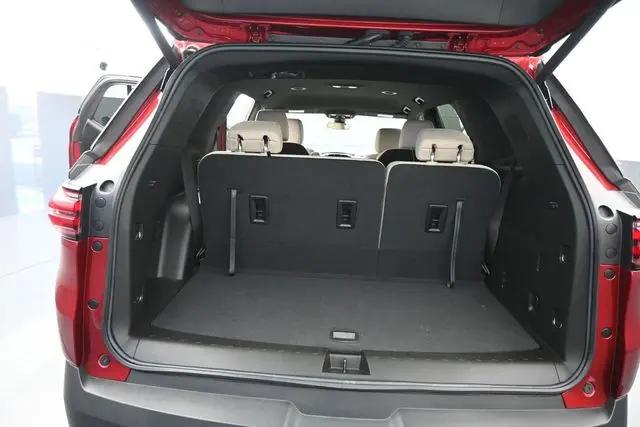 2023 Chevrolet Traverse FWD LT Cloth