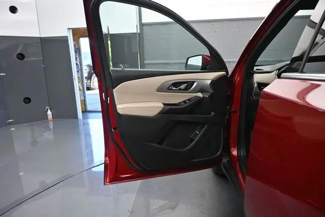 2023 Chevrolet Traverse FWD LT Cloth