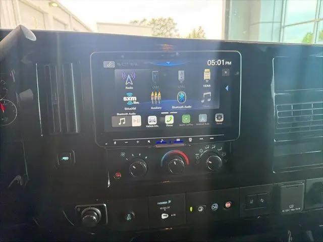 2025 GMC Savana Cargo RWD 2500 Extended Wheelbase Work Van
