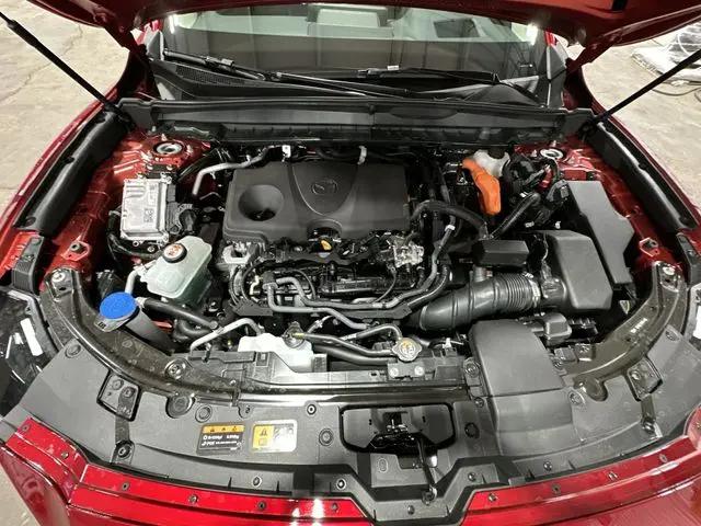 2026 Mazda CX-50 Hybrid Premium Plus