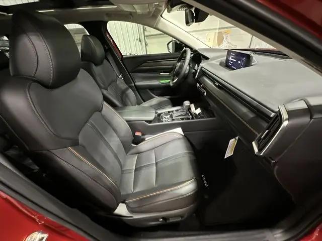 2026 Mazda CX-50 Hybrid Premium Plus