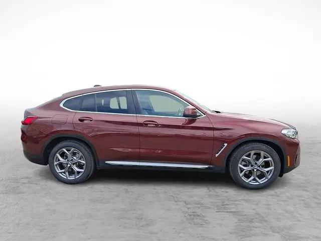 2022 BMW X4 xDrive30i