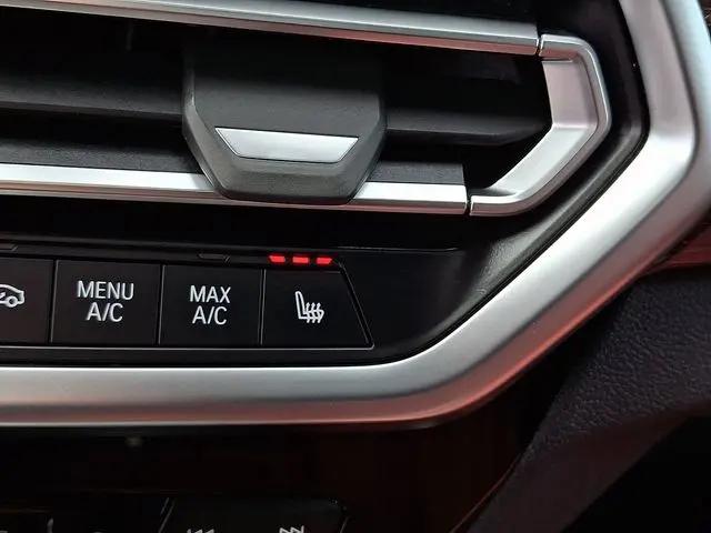2022 BMW X4 xDrive30i