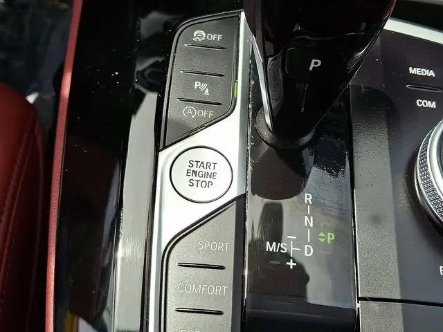 2022 BMW X4 xDrive30i