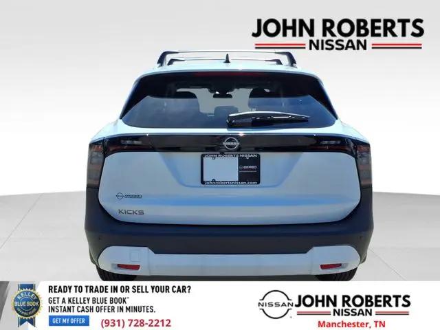2026 Nissan Kicks SV