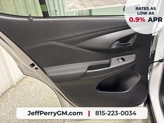 2026 Buick NV Preferred FWD