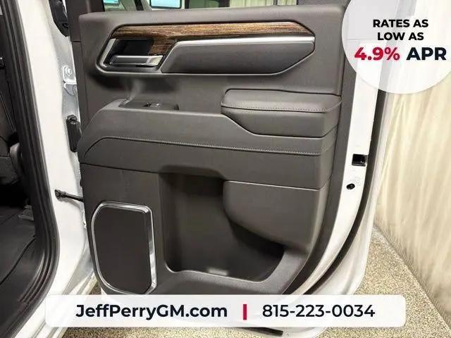 2026 GMC Sierra 2500HD Double Cab, Standard Bed, SLE, RWD