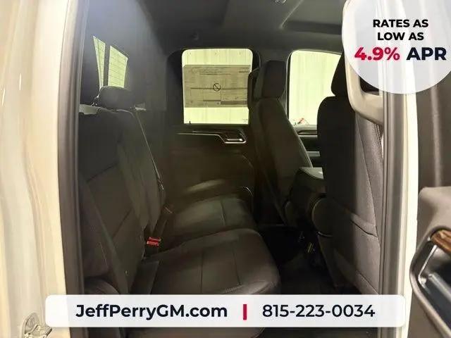 2026 GMC Sierra 2500HD Double Cab, Standard Bed, SLE, RWD