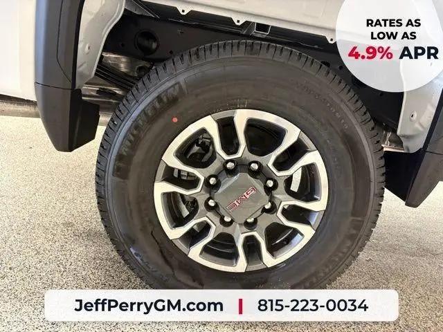 2026 GMC Sierra 2500HD Double Cab, Standard Bed, SLE, RWD