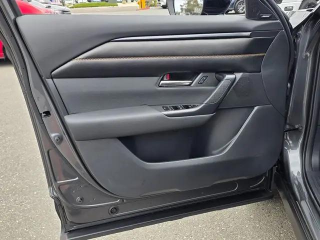 2026 Mazda CX-50 Hybrid Premium Plus