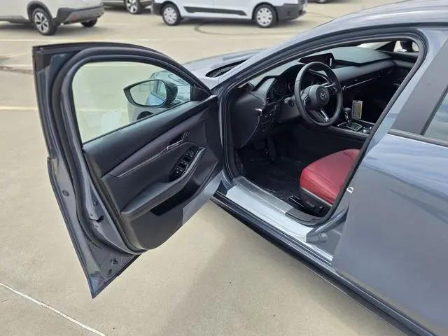 2026 Mazda Mazda3 2.5 S Carbon Edition