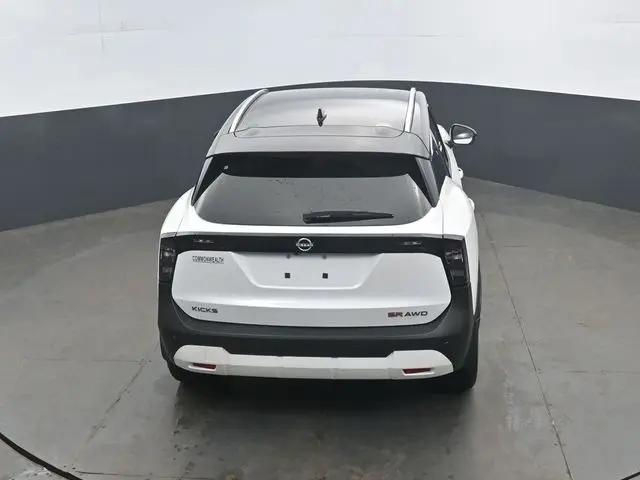 2026 Nissan Kicks SR