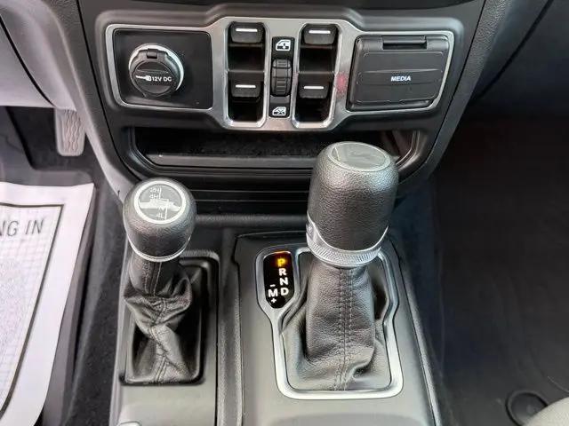 2023 Jeep Wrangler 4-Door Willys 4x4