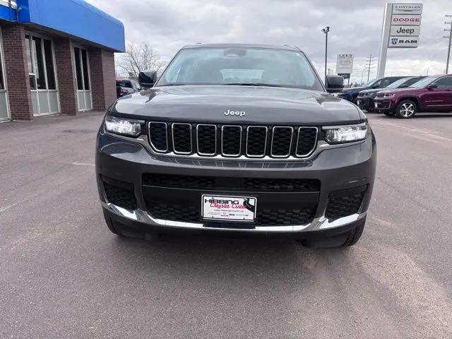 2023 Jeep Grand Cherokee L Laredo 4x4