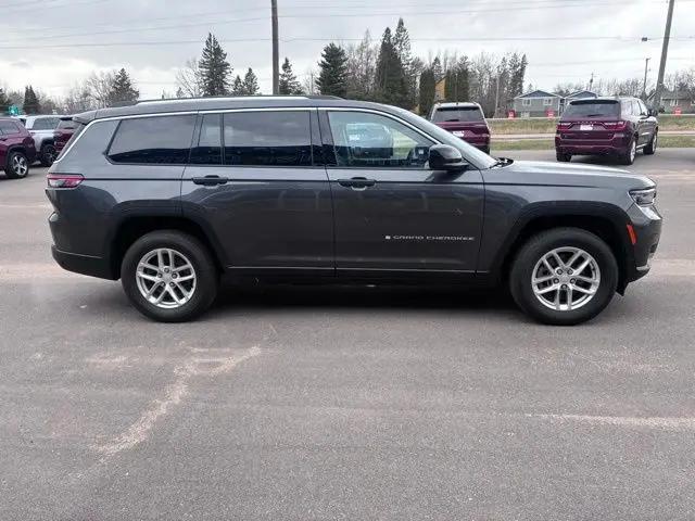 2023 Jeep Grand Cherokee L Laredo 4x4