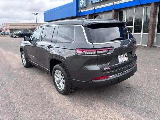2023 Jeep Grand Cherokee L Laredo 4x4