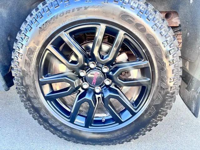 2021 GMC Sierra 1500 4WD Crew Cab Standard Box Elevation