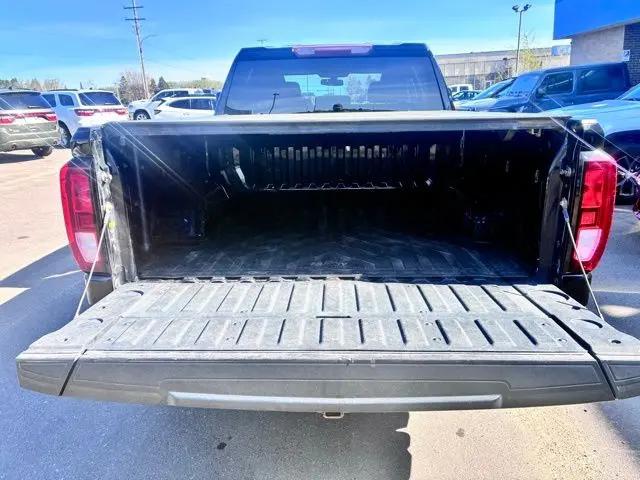 2021 GMC Sierra 1500 4WD Crew Cab Standard Box Elevation