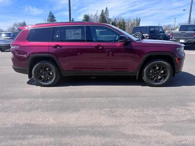 2026 Jeep Grand Cherokee L Altitude 4x4