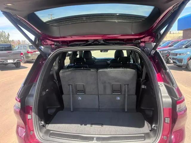 2026 Jeep Grand Cherokee L Altitude 4x4