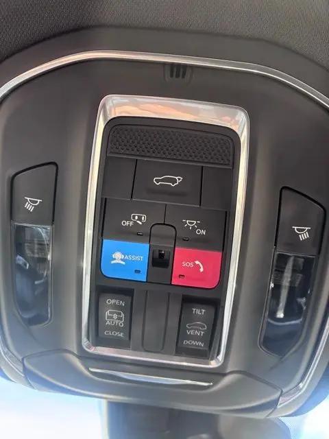 2026 Jeep Grand Cherokee L Altitude 4x4