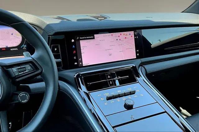 2025 Porsche Panamera 4