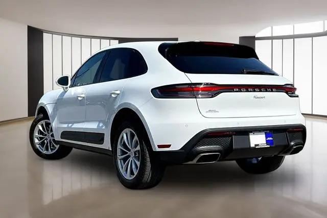 2026 Porsche Macan Macan
