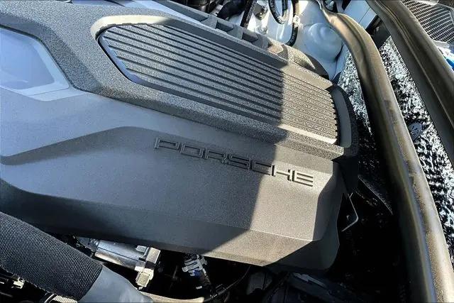 2026 Porsche Macan Macan