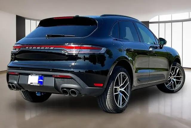 2026 Porsche Macan Macan