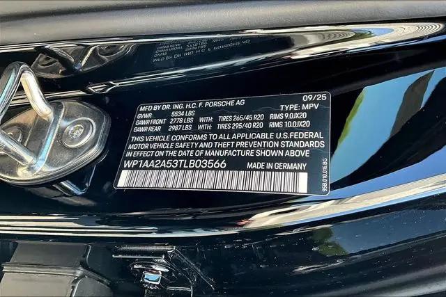 2026 Porsche Macan Macan