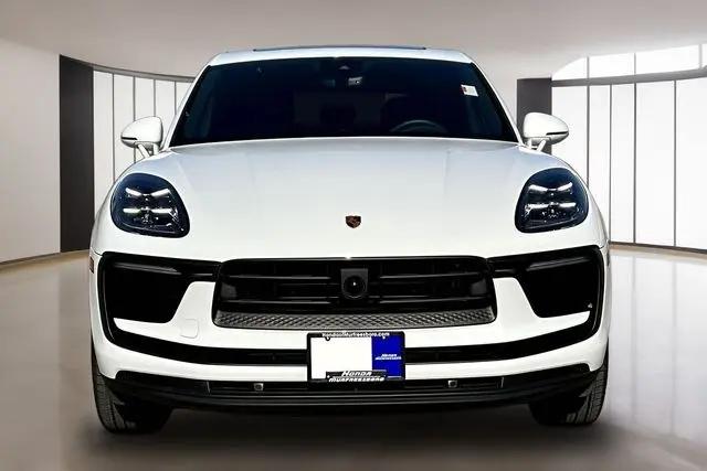 2025 Porsche Macan Macan