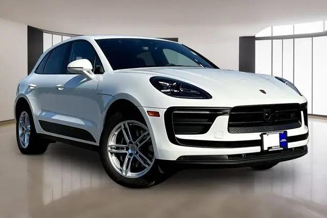 2025 Porsche Macan Macan