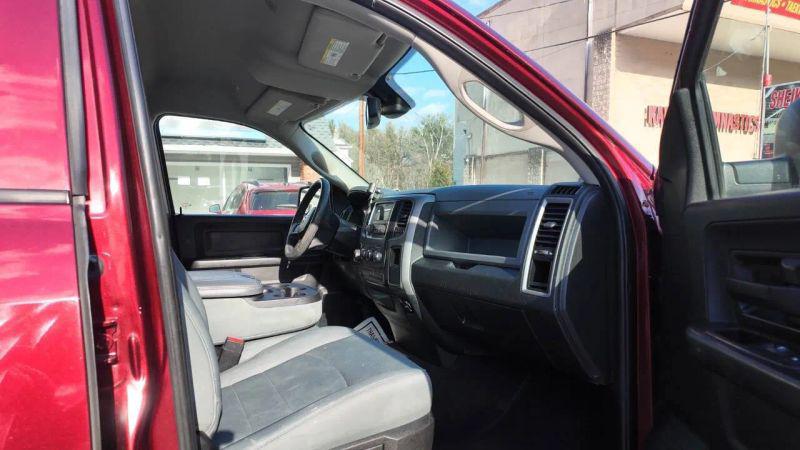 2018 Ram 1500 Express Quad Cab 4x4 6'4" Box