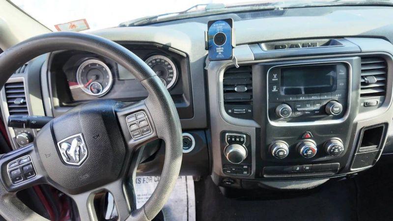 2018 Ram 1500 Express Quad Cab 4x4 6'4" Box