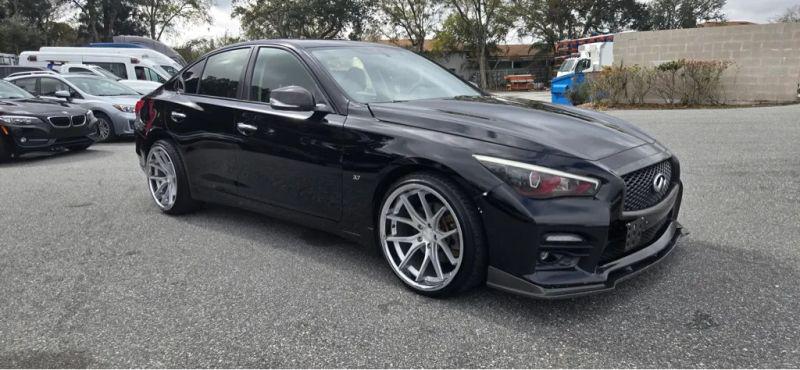 2015 INFINITI Q50 Premium