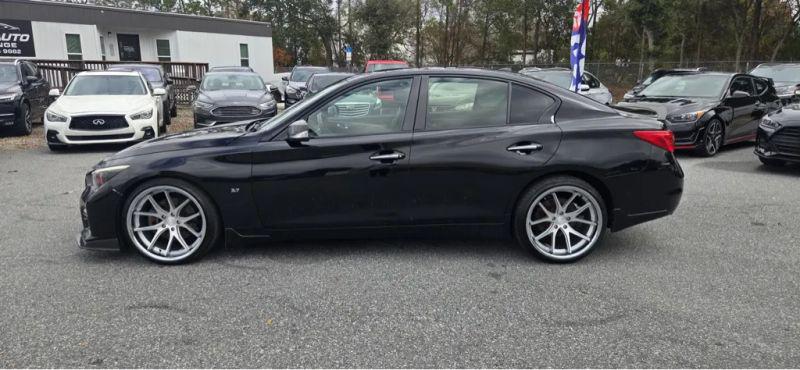 2015 INFINITI Q50 Premium