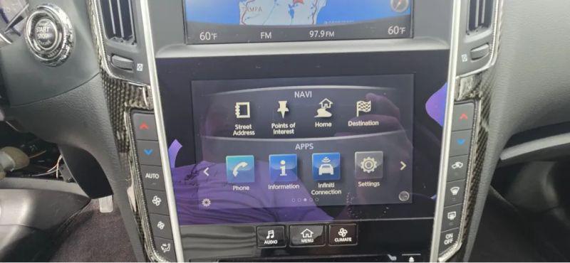 2015 INFINITI Q50 Premium