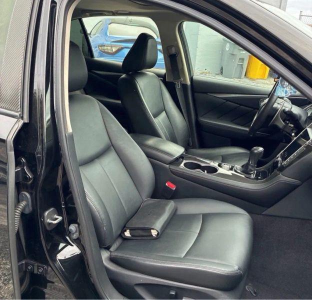 2015 INFINITI Q50 Premium